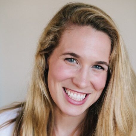 Headshot of Jillian Ochsman, Account Director of the Fast Forward Group